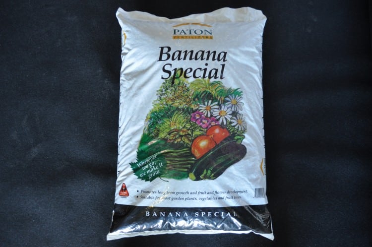 Banana Special is an organic based fertiliser that is specially formulated for fruits and vegetables. It is also used as a general fertiliser for most types of plants and lawns (not recommended for native plants). The special blend of minerals promote rapid and healthy plant growth, whilst providing long term food for your plants and turf. For sale at Parklea Sand & Soil Australia.