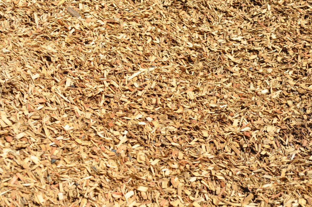 Eucalyptus Mulch - Natural, Sustainable Garden Mulch from Parklea Sand and Soil