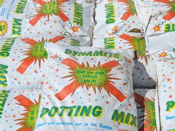 A bag of premium potting mix with rich organic content and high water retention. The mix is perfect for nurturing plants in containers and pots, providing essential nutrients and promoting healthy root growth. The potting mix is carefully blended to create an optimal balance of soil, compost, and organic matter, ensuring optimal plant growth and flourishing gardens.
