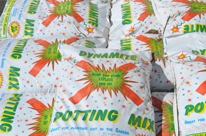 A bag of premium potting mix with rich organic content and high water retention. The mix is perfect for nurturing plants in containers and pots, providing essential nutrients and promoting healthy root growth. The potting mix is carefully blended to create an optimal balance of soil, compost, and organic matter, ensuring optimal plant growth and flourishing gardens.