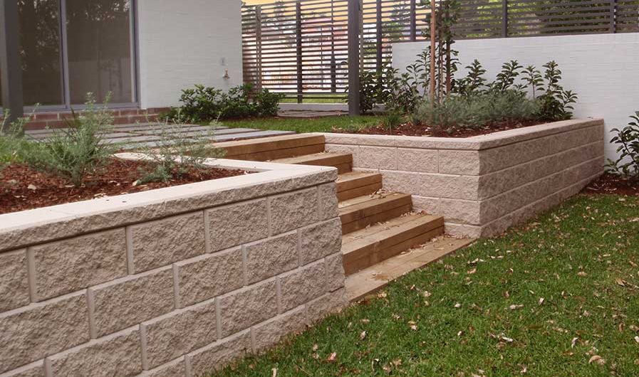 Premium Sydney Stone Blocks for Landscaping and Construction. Available in 3 modern colours, Sydneystone Blocks provide a clean and contemporary design that is sure to liven up any setting. Available at Parklea Sand and Soil.